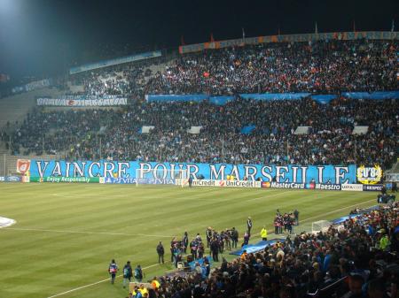 CHL-7-OM-INTER 01.jpg